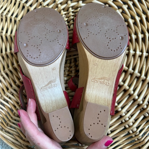 Dansko NEW Red Neutral Leather Tasha Heeled Sandals Size 10 - Picture 6 of 6
